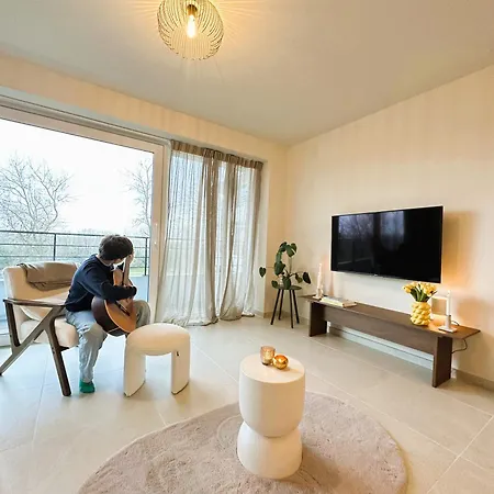 The Waves - Familie Dichtbij Het Met Privégarage Apartamento *