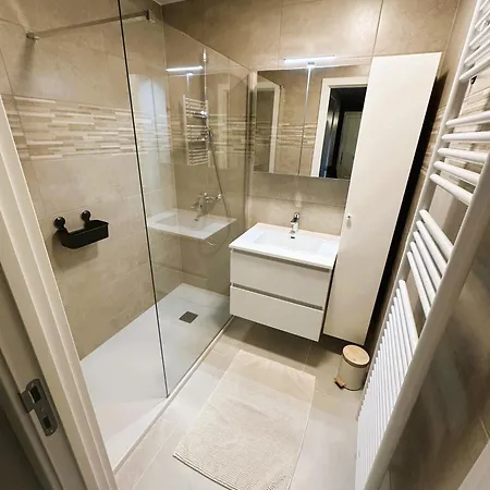 The Waves - Familie Dichtbij Het Met Privégarage Apartamento Ostende