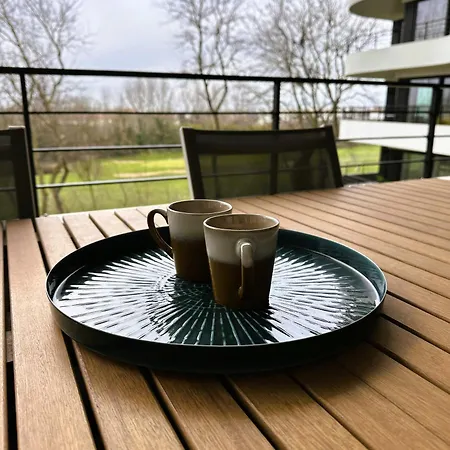 The Waves - Familie Dichtbij Het Met Privégarage Appartement *